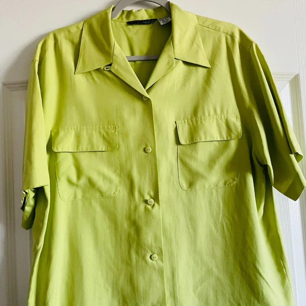 Utility Vintage Womens Silk Matcha Green Button Down Minimalist Shirt Size XL - Picture 5 of 6